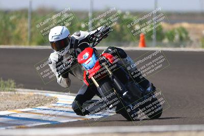 media/Sep-20-2025-TrackDaz (Sat) [[27f0cde673]]/B Group/220pm (Turn 9)/